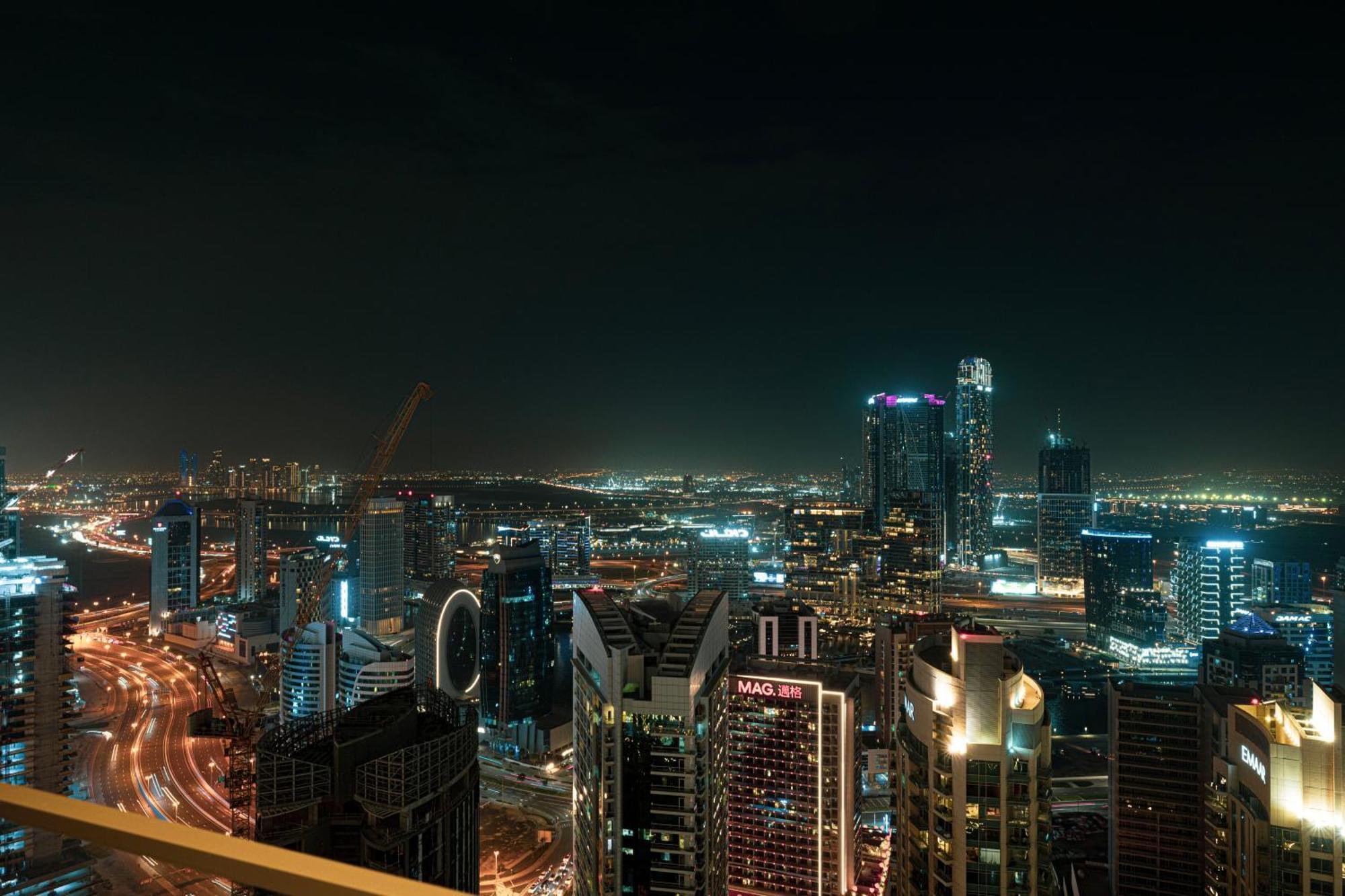 Smartstay At Burj Royale - Full Burj Khalifa View - Brand New Luxury Apartments دبي المظهر الخارجي الصورة