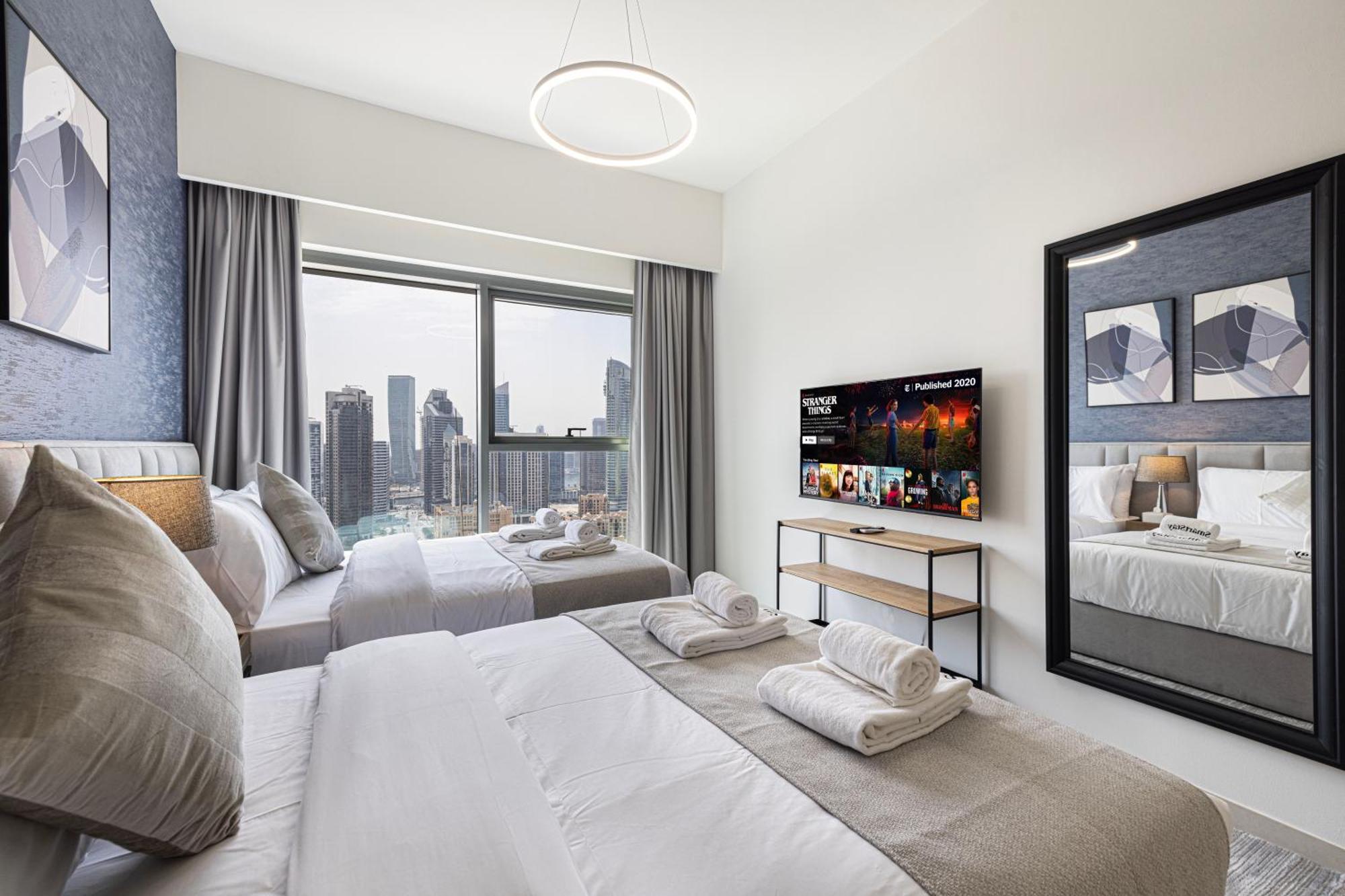 Smartstay At Burj Royale - Full Burj Khalifa View - Brand New Luxury Apartments دبي المظهر الخارجي الصورة