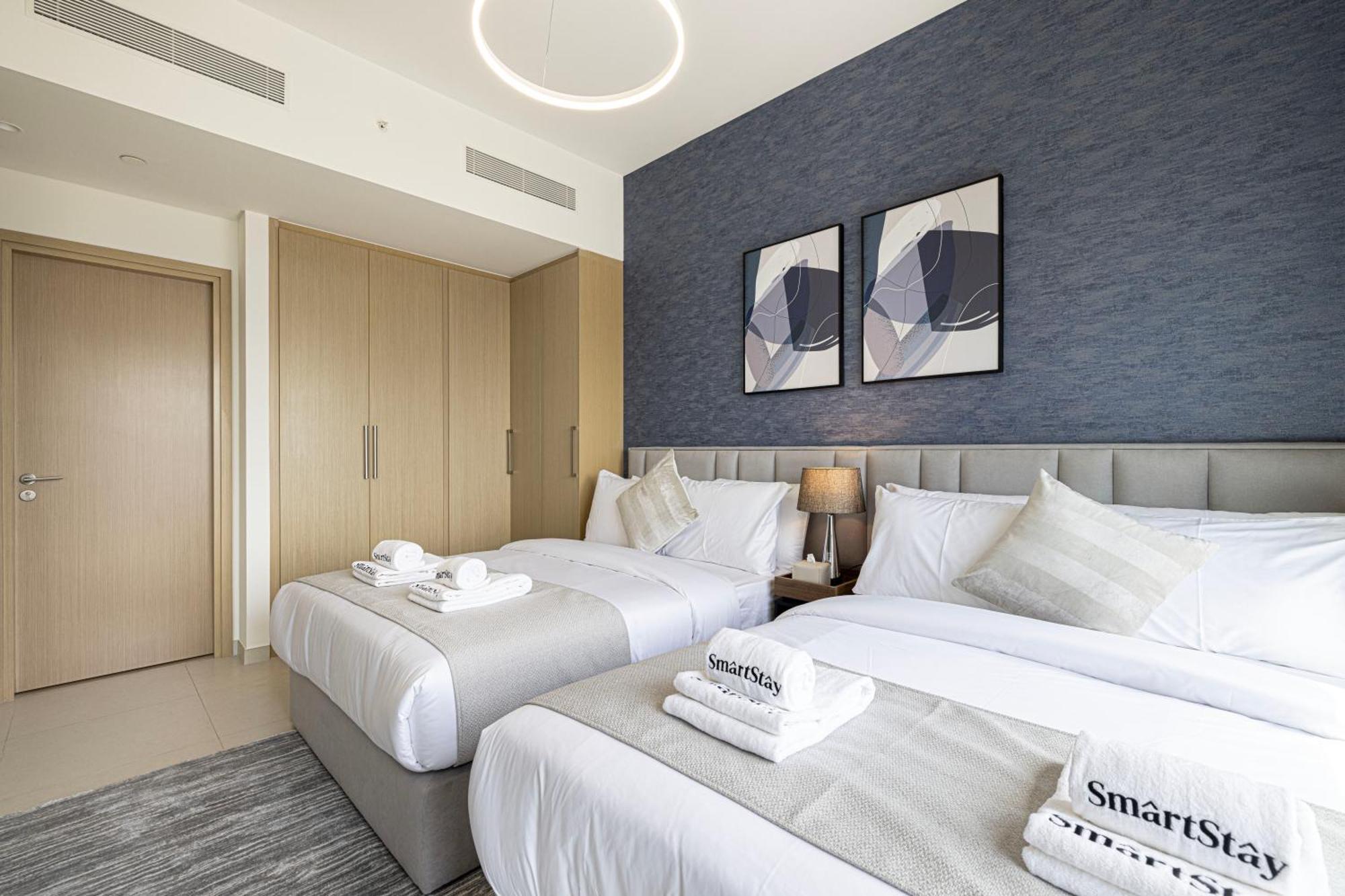 Smartstay At Burj Royale - Full Burj Khalifa View - Brand New Luxury Apartments دبي المظهر الخارجي الصورة
